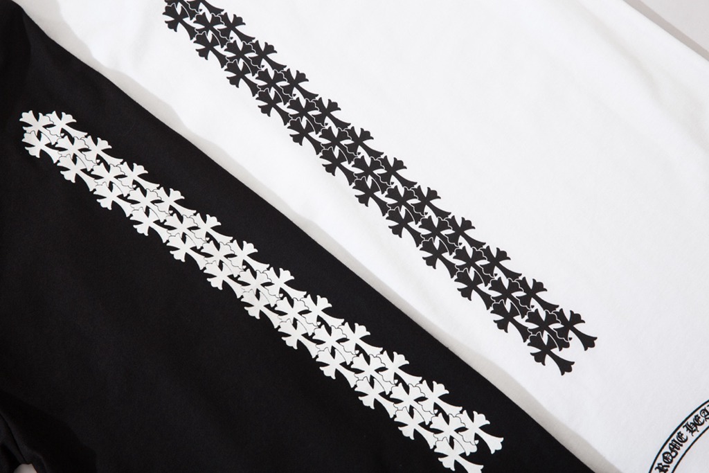 Chrom* Hear* T-shirt